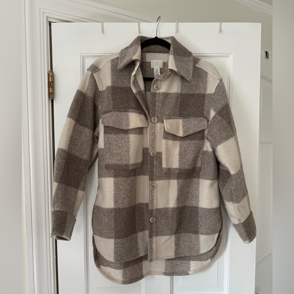 H&M shacket (size XS)
